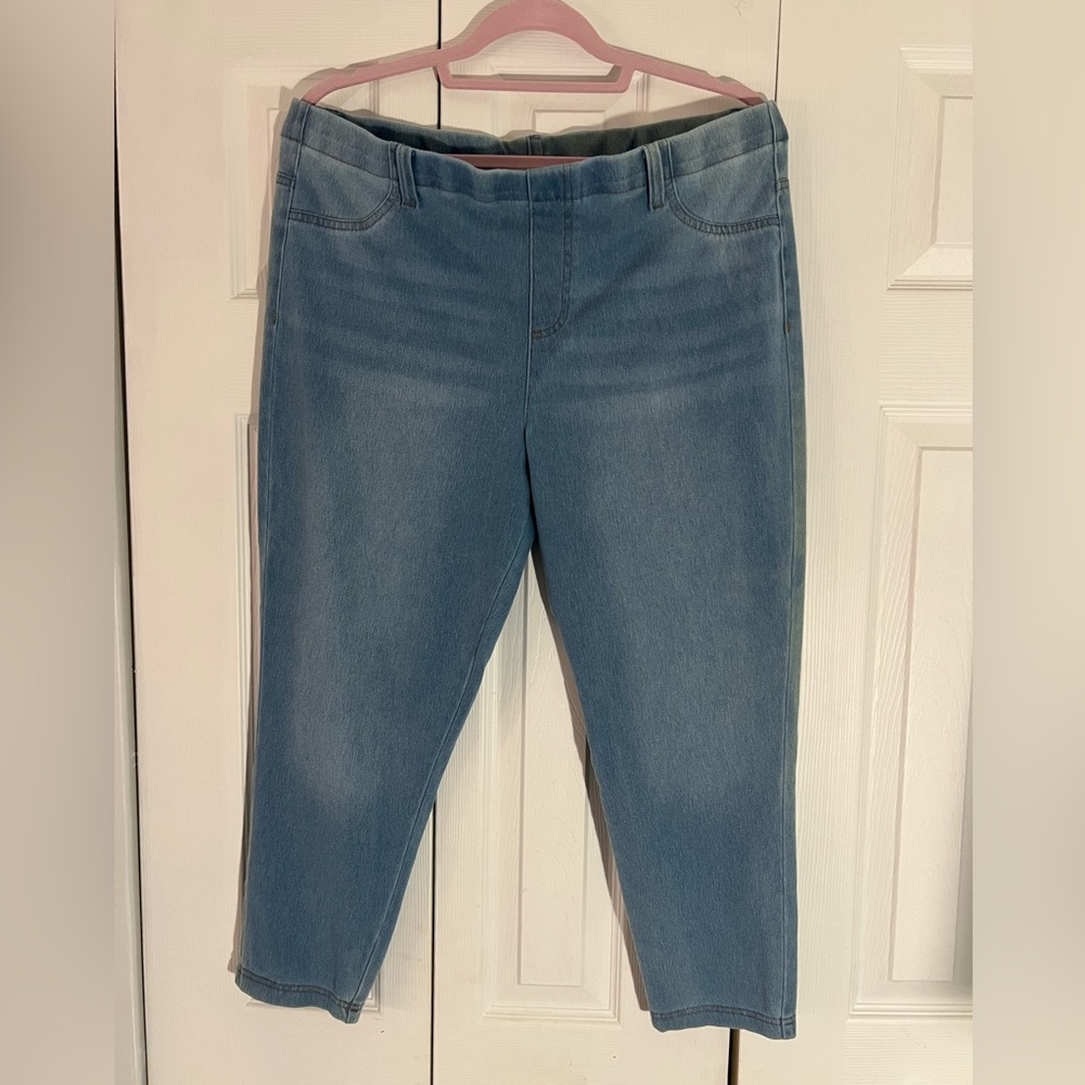 Serra Light Blue Women's Straight Leg Jeans